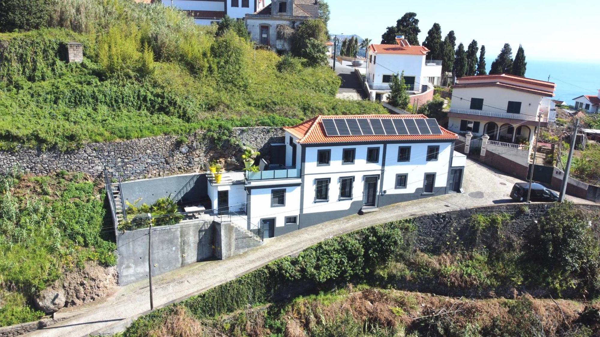 Espirito Do Mar - Premium Villa With Jacuzzi Estreito Da Calheta Eksteriør billede